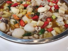 尖椒牛蛙-老幺泉水鸡