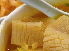 -好一家牛肉粉(山东路家乐福店)