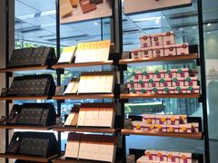 -Laderach 莱德拉(上海环贸iapm店)