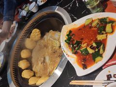 -袁小二大东北铁锅炖(吉祥村总部)