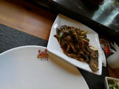 -马路边上·小海鲜烧烤(八一路店)