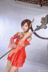 -星元素cosplay动漫摄影写真工作室