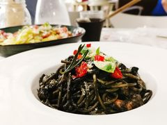 墨鱼汁海鲜面-娜娜家·Nana's restaurant(国金汇店)