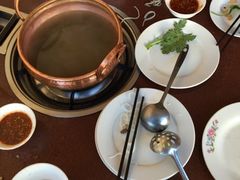 -银同牦牛肉火锅