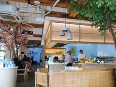 -蜜桃餐厅·伴山(湖滨商业街店)