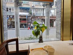 -乾隆美食·本帮菜(黄河路店)