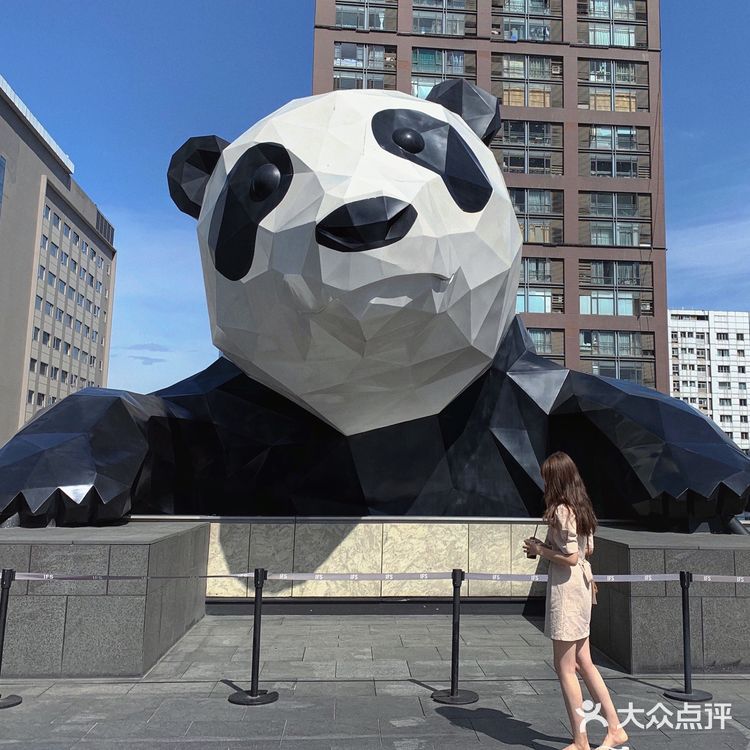 成都必打卡｜春熙路步行街IFS、远洋太古里