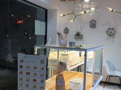 面包甜点陈列柜-三个叔叔手工吐司(宇雷路店)