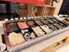 -元一希尔顿酒店·鲜切牛肉火锅禅自助餐厅
