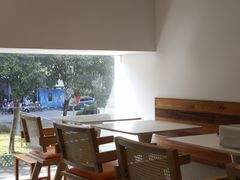 -Line来恩咖啡(石厦花园店)