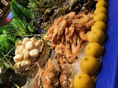 -广州万富希尔顿酒店·感趣自助餐厅·金秋蟹宴生蚝海鲜刺身