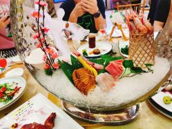 -甘井子区冠豪主题婚礼酒店宴会厅(机场店)