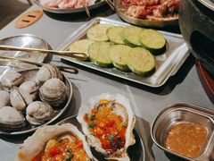 -围炉肉舍丹东海鲜烤肉·烤活鳗(步行街店)
