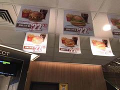 -麦当劳(百联西郊购物中心店)