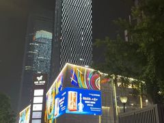 -西安绿地假日酒店