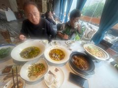 -香山湖家家宴(中山陵店)