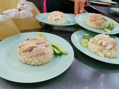 景观位-红大哥水门鸡饭(總店)