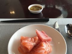 -荣誉国际酒店-云顶旋转餐厅