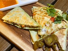 墨西哥风味鸡肉芝士烤饼-新元素(蓝色港湾店)
