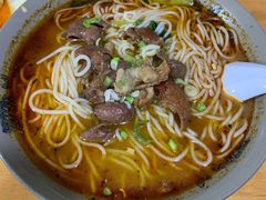 红烧肥肠面-丁丁猫重庆小面(徐州路店)