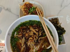 -湘人龙记老长沙米粉(华普国际大厦店)