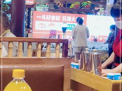 大堂-一斗火锅·招财羊毛肚(泰吉滨江店)