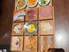 -银米·云南传统过桥米线(双廊黑金冠店)