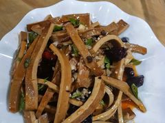 -陈有良尖椒鸡(渝中旗舰店)