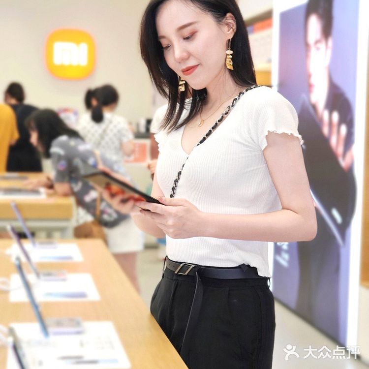 小米之家北外滩线下体验店也太好逛了吧！