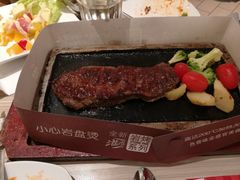 -必胜客(东大桥店)