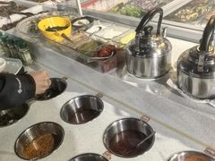 -火辣辣美蛙鱼头自助火锅(仁和路店)