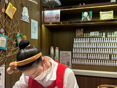 -海底捞火锅鲜切牛肉主题店(长寿路店)