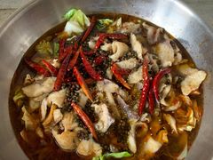 水煮草鱼-渝信川菜(工体店)