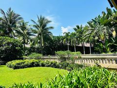 -海南清水湾莱佛士酒店