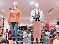-优衣库(郑州丹尼斯大卫城店)