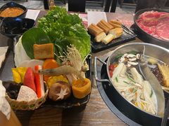 -呷哺呷哺 小火锅 (浦东新欧尚超市店)