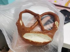 -Dough&Joe团憩(瑞虹天地月亮湾店)