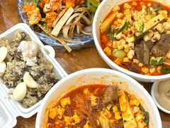 -刘信牛羊肉泡馍小炒(回民街店)