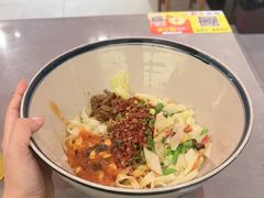 -弓家大队老碗面(高新咖啡街区店)