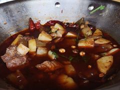 -大众跷脚牛肉馆·非遗传承单位(峨眉山店)