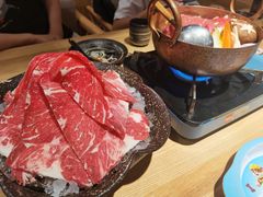 -鲔吞·和牛寿喜烧(闵行区绿瘦酒店)
