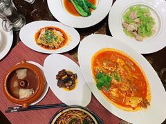 -大理实力希尔顿酒店御璽中餐厅YUXI – CHINESE RESTAURANT