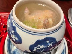 鸽吞燕-广州柏悦酒店·悦景轩·粤菜餐厅
