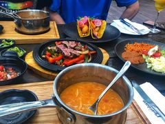 -Pistolera Mexican Cantina女枪手墨西哥餐厅(碧云路店)