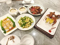 -朱记乳鸽王·非遗石岐乳鸽·全鸽宴(大兴旗舰店)