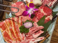 -明洞阿姨·韩式酱蟹烤肉·创意料理(三元桥店)