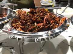 -凤凰路何眼镜香辣蟹(花果园店)