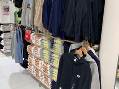 -优衣库(北京万柳华联购物中心店)