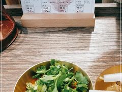 -成都你六姐·牛肉冒菜(城市集市合生汇店)