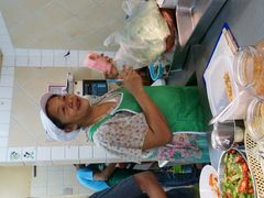 加工店的老板娘-班赞海鲜市场